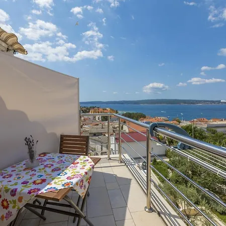 Bozidar Apartment Selce